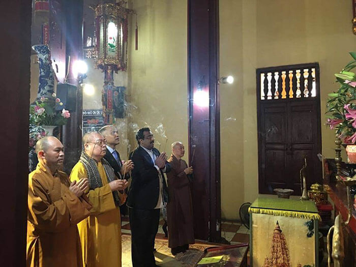 Sh @rammadhavbjp Ji visited Most Ven. Thich Than Nhieu, Vice Chairman of the Executive Council of the Vietnam Buddhist Sangha and Most Ven. Thich Duc Thien, General Secretary of Vietnam Buddhist Sangha in Hanoi, Vietnam.