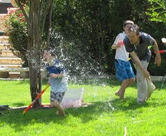 Big Splash Water Balloon Fight