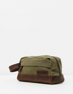 The Huntsman Wash & Travel Bag - Army Green & Brown