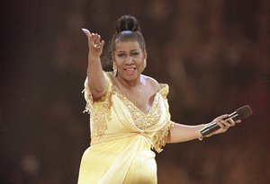 Rhythm and Blues singer Aretha Franklin performs at the inaugural gala for U.S. President Bill Clinton in Washington D.C. on Jan. 19, 1993.