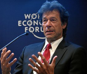 Imran Khan WEF (cropped)