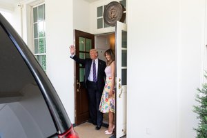 President Donald J. Trump and First Lady Melania Trump bid farewell to Kenya’s President Uhuru Kenyatta and his wife Mrs. Margaret Kenyatta in the West Wing Lobby Entrance of the White House , August 27, 2018.