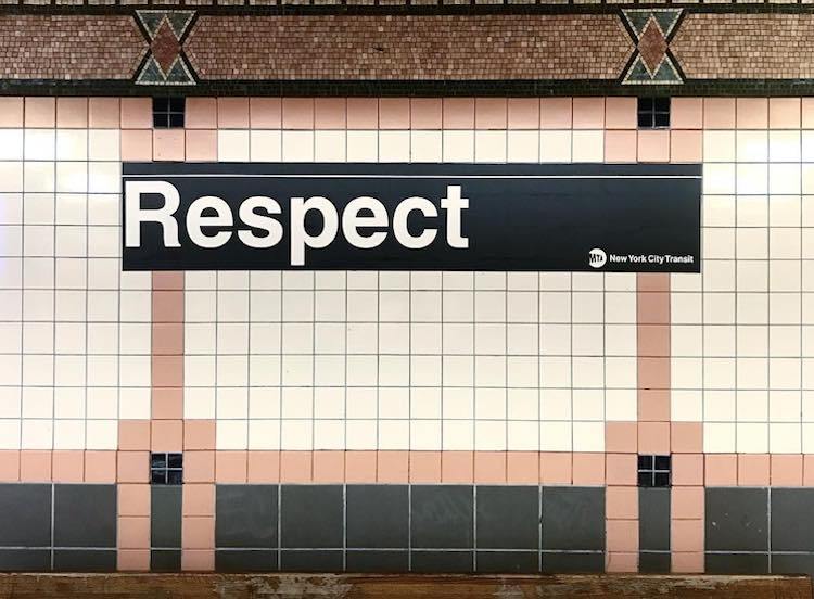 MTA Pays Tribute to Aretha Franklin With ‘Respect’ Signs at NYC Subway Stations Named Franklin