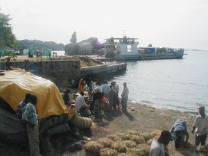 A boat load with cargo and passengers is seen in Lake Victoria's Mwanza port in northern Tanzania, Oct 10, 2002.