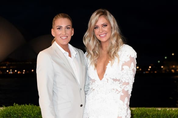 Brisbane Broncos NRLW player Ali Brigginshaw (left) and Kate Daly arrive at the Dally M Awards.