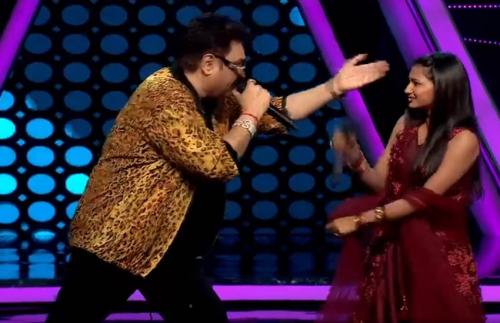 Indian Idol 10: कंटेस्टेंट के माथे से बिंदी गायब देख खफा हो गए कुमार सानू, गाना रोक लगवाई बिंदी