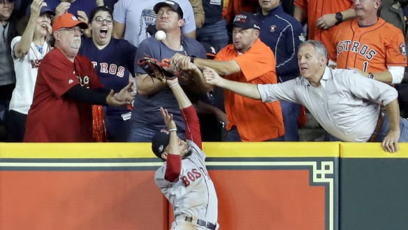 Red Sox take 3-1 lead in ALCS after controversial Game 4