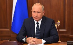 Russian President Vladimir Putin addresses Russian citizens on pension reforms, August 29, 2018.