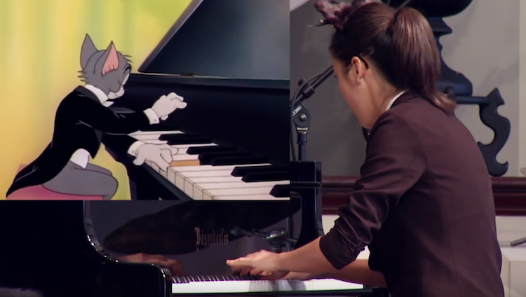 Talented 16 Year Old Pianist Dressed Like a Cat Performs in Perfect Synch With ‘Tom and Jerry’ Cartoon