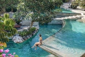 Bali resort bans mobiles from poolside in social media backlash