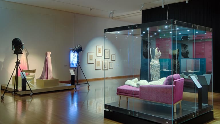 A positively pink view of the <i>Marilyn Monroe</I> exhibition at Bendigo Art Gallery.