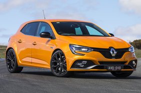 Hot or not? Ponch and Ali debate the Renault Megane RS280 Cup