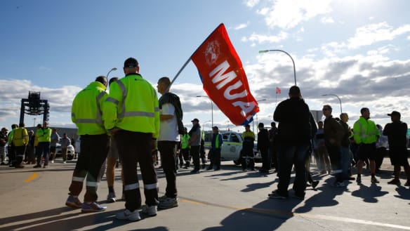 Hutchison Ports is locked in a fresh dispute with its unionised workers in Sydney and Brisbane.