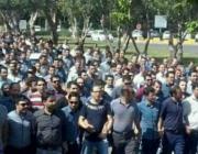 Iran: Manifestation against the arrest of steel workers