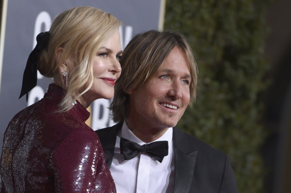 Nicole Kidman embraced the hair bow at the 2019 Golden Globes.