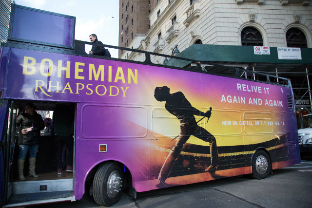 I Spent A Morning In 'Bohemian Rhapsody' Bus Tour Sing-Along Purgatory