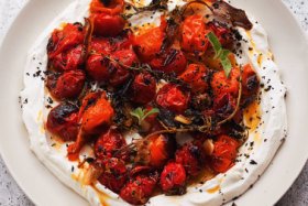 Hot charred cherry tomatoes with cold yoghurt. 