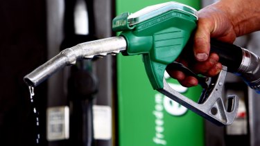 BP and ExxonMobil say proposed changes to Australian petrol standards could threaten the viability of their oil refineries.
