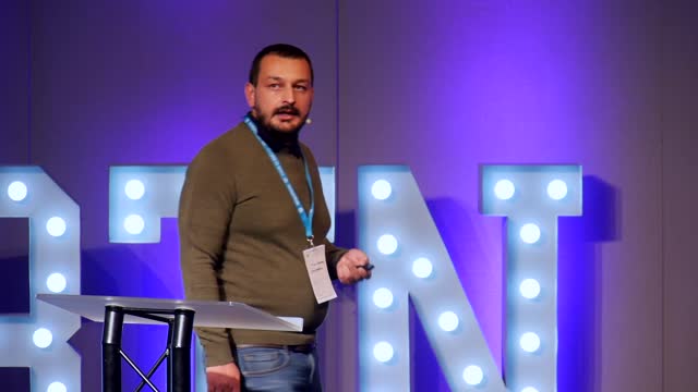 Mitko Kochkovski: AJAX-ing your (WooCommerce) website