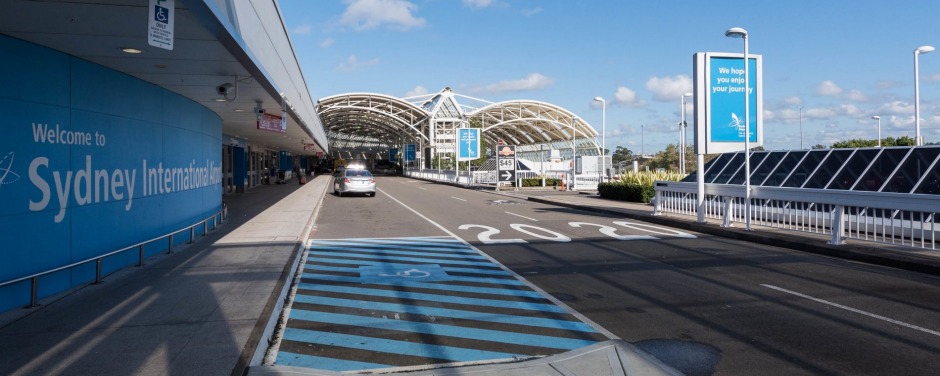 It might be cheaper to take a taxi or Uber to Sydney International Airport than use the rail link.