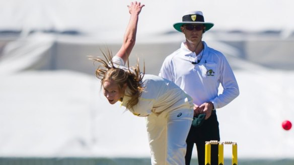 Australia Vs ACT in Women's Ashes warm-up match. Lauren Cheatle throwing a fast ball. Photo: Dion Georgopoulos