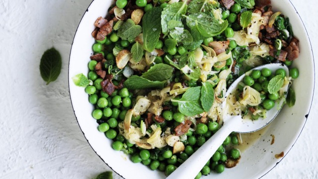 Braised peas and bacon.