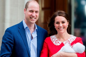 Kate stuns the world with a third immaculate postpartum appearance right after giving birth to Prince Louis. Photo: Ian ...