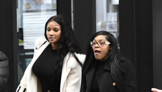 R. Kelly's Girlfriends Defend Him Following Explosive Gayle King