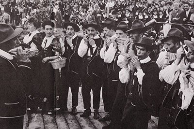 From Tarantella to Tyrol: a Tour of Italian Folk Music