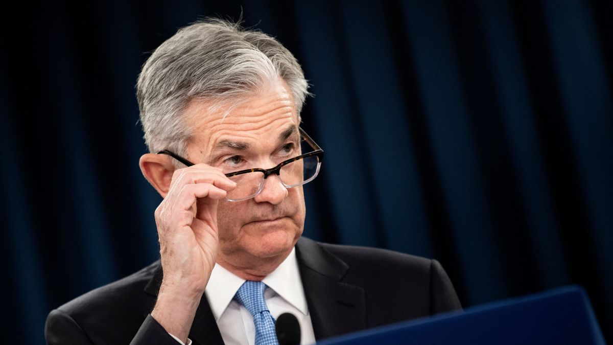 Threatening the Chair of the Fed Is No Way to Lower Interest Rates