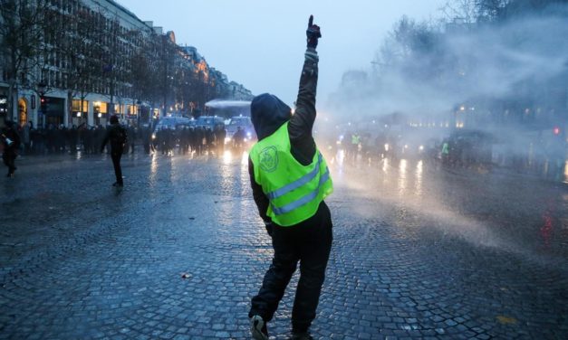 <em>Gilets jaunes</em>: la lotta continua