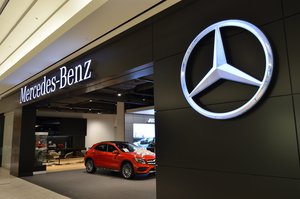 Mercedes-Benz dealership at Markville Shopping Centre, Ontario, Canada