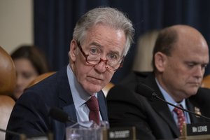 House Ways and Means Committee Chairman Richard Neal, D-Mass., who is demanding President Donald Trump's tax returns for six years, is joined at right by Rep. Tom Reed, R-N.Y., at a hearing on taxpayer noncompliance on Capitol Hill in Washington, Thursday, May 9, 2019. (AP Photo/J. Scott Applewhite)