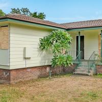 Seven-bedroom Sydney house sells for under $400,000 at auction