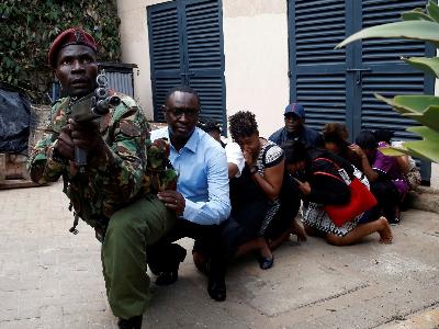 Gunmen Kill 15 in Kenya Hotel Compound Attack