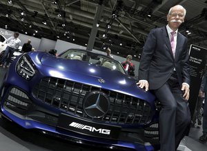 Daimler CEO Dieter Zetsche poses prior to the annual shareholder meeting of the car manufacturer Daimler in Berlin, Germany, Wednesday, May 22, 2019.