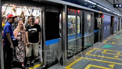 MRT Jakarta Operates Normally Today post Riot