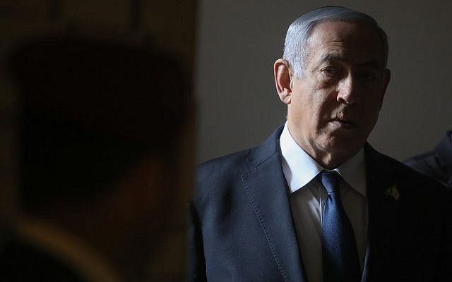 Prime Minister Benjamin Netanyahu attends a Memorial Day ceremony at Jerusalem's Mount Herzl military cemetery on May 8, 2019. (Marc Israel Sellem/Pool/Flash90)