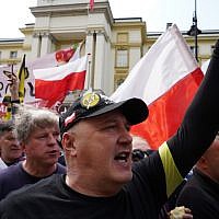 Far right demonstrators protest against the US Senate's 447 Holocaust Restitution bill, in Warsaw on May 11, 2019. (Alik KEPLICZ / AFP)