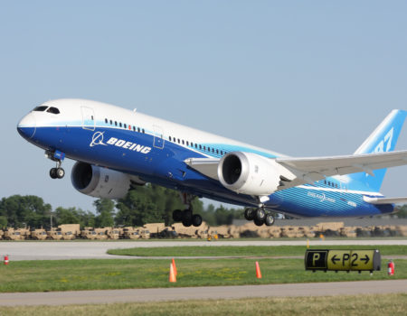 Boeing 787 Dreamliner during take-off