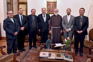 Officials of the Archdiocese of Santiago meet with representatives of Chile's Jewish community in Santiago, May 28, 2019. Credit: Archdiocese of Santiago.