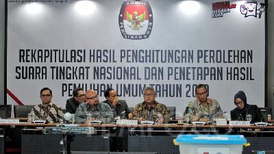 KPU Gelar Rapat Pleno Rekapitulasi Suara Pemilu Luar Negeri