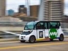 Driverless shuttle bus