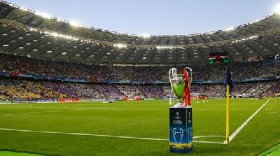 LIVE: Fans Liverpool dan Tottenham Tiba di Wanda Metropolitano