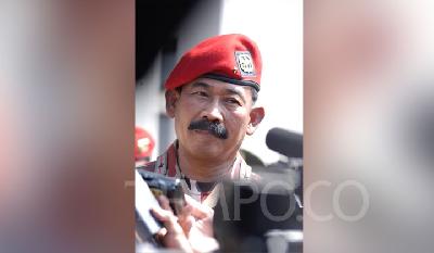 TNI AD menyebut Mabes Polri yang berwenang memberikan izin siapa saja yang ingin menjenguk Soenarko di Rutan Guntur.