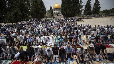 260 Ribu Jamaah Salat Jumat Terakhir Ramadan di Masjid Al Aqsa