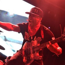 Watch Tom Morello Grab A Fan's Phone And Throw It