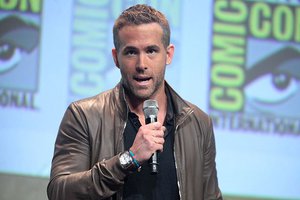 SDCC 2015   Ryan Reynolds (19757390065)