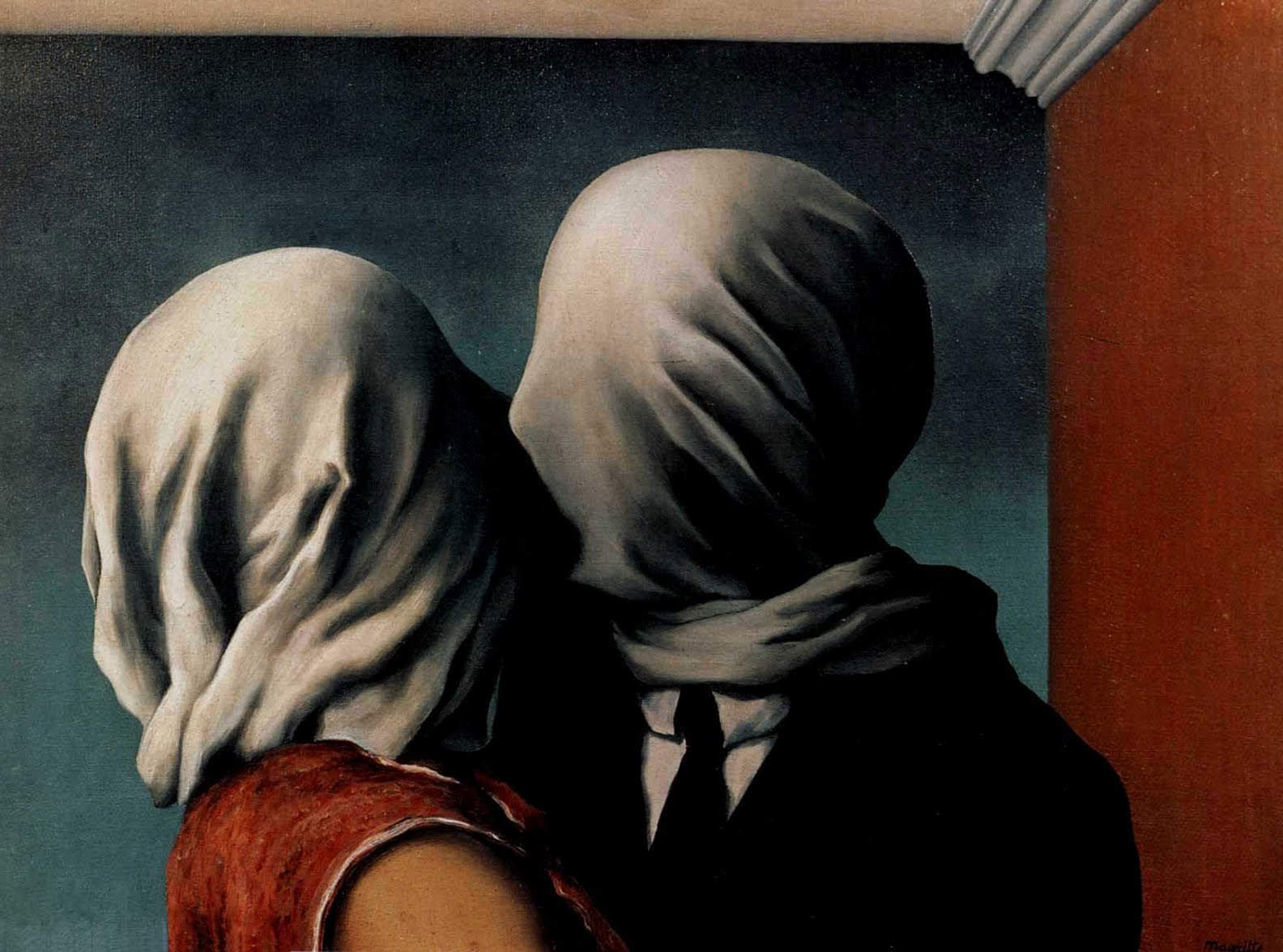 Hooded lovers