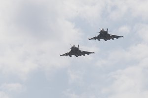 French Rafale are engaged on a daily basis for the Coalition, in Iraq as in Syria for operation Inherent Resolve (OIR). Flying days and nights, Rafale’s pilots totally contribute to reduce the military Daesh potential and to support the ground troops against the terrorist group through oversight and information missions, but also with air strikes